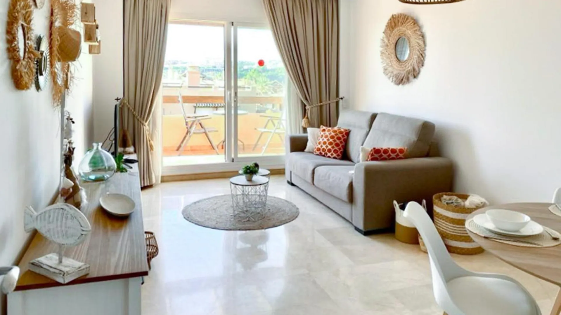 דירות Casares Del Sol 2426 Penthouse With Seaviews